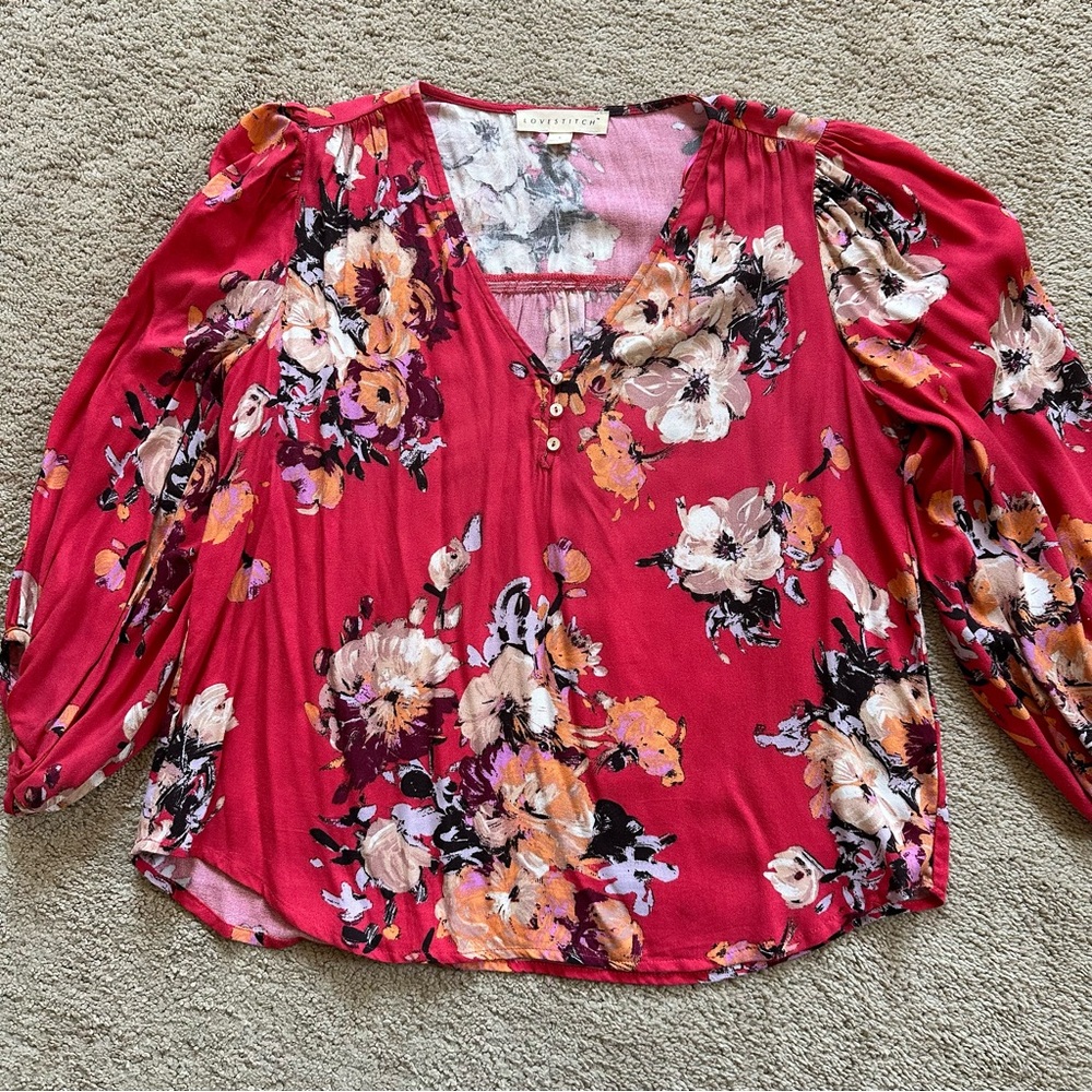 Lovestitch Sagebrush Floral Twist Blouse in Size Small